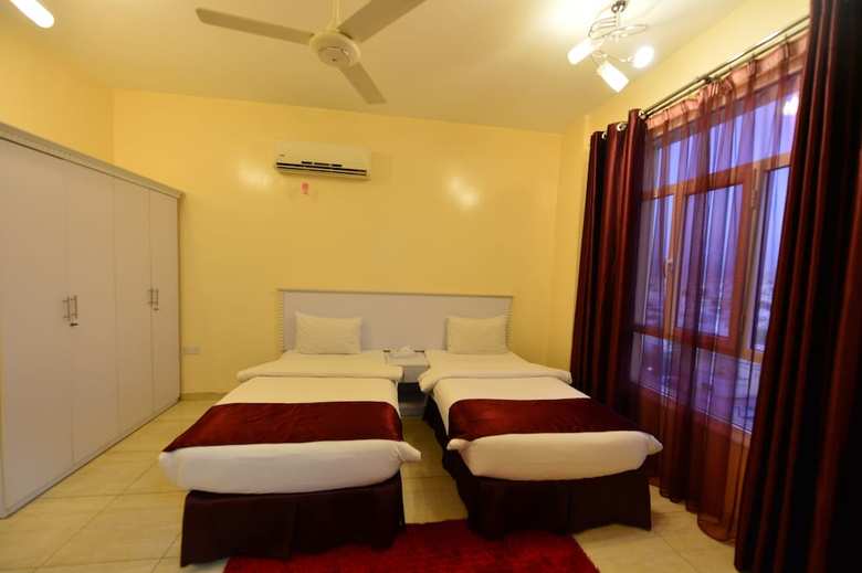 Husin Al Khaleej Hotel Apartment