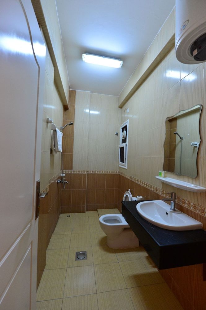 Husin Al Khaleej Hotel Apartment