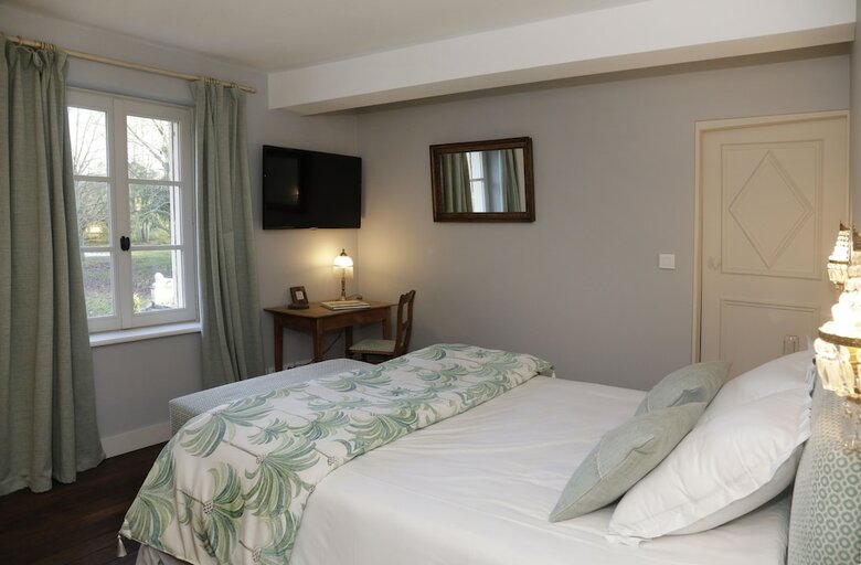 Hotel Domaine Du Plessis Luzarches