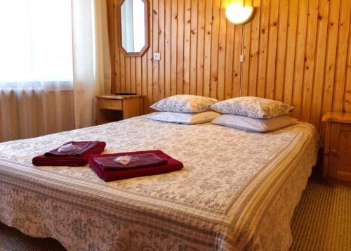 Hostal Kikas Guest House