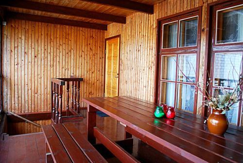 Hostal Kikas Guest House
