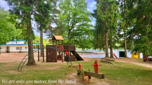 Hostal Kikas Guest House