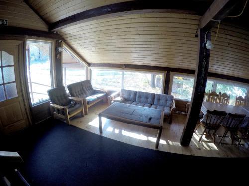 Hostal K�ljem�e Puhkemaja
