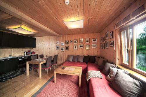 Kivi Talu Country Hotel