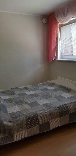 T�he Holiday Home