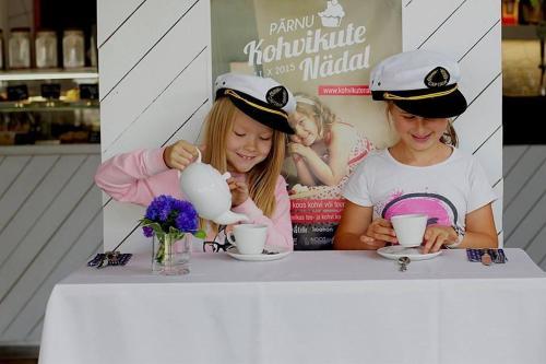 Hostal P�rnu Jahtklubi K�lalistemaja