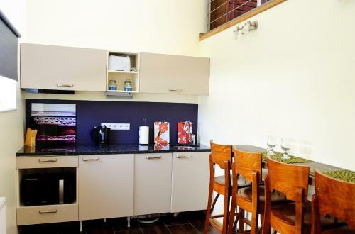 Embrace Guestrooms & Apartments
