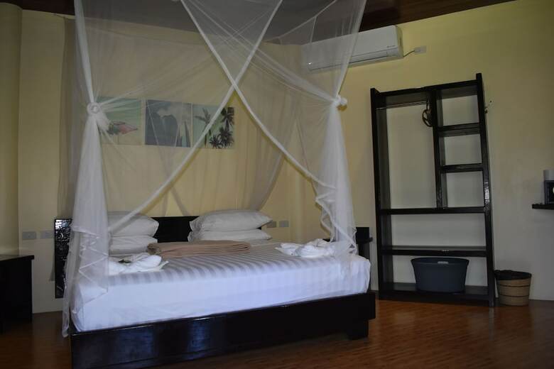 Hotel Jonas & Twins Resort
