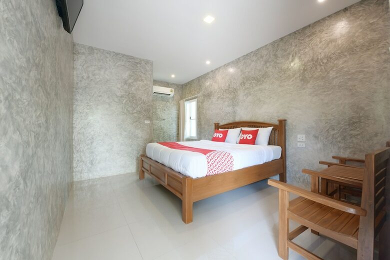 Hotel Oyo Waaina Resort