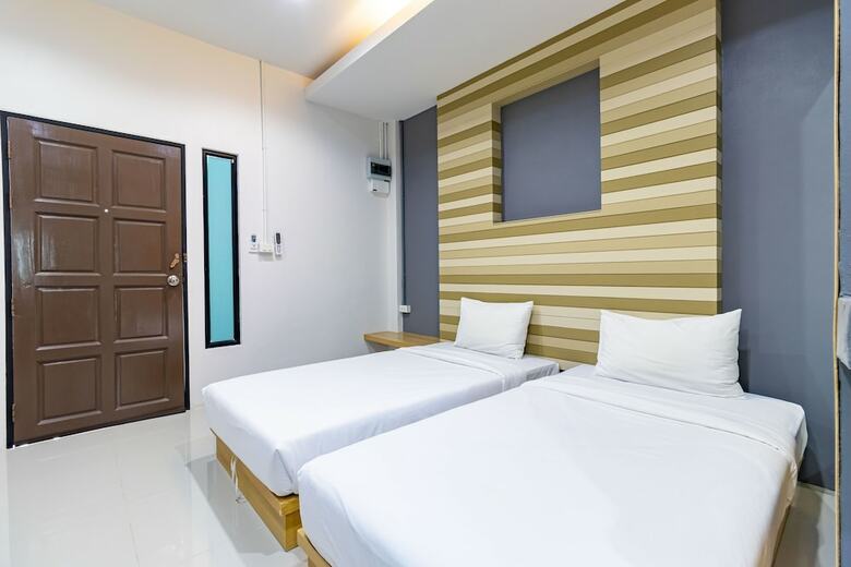 Hotel Cs Klongtoey Grand Resort