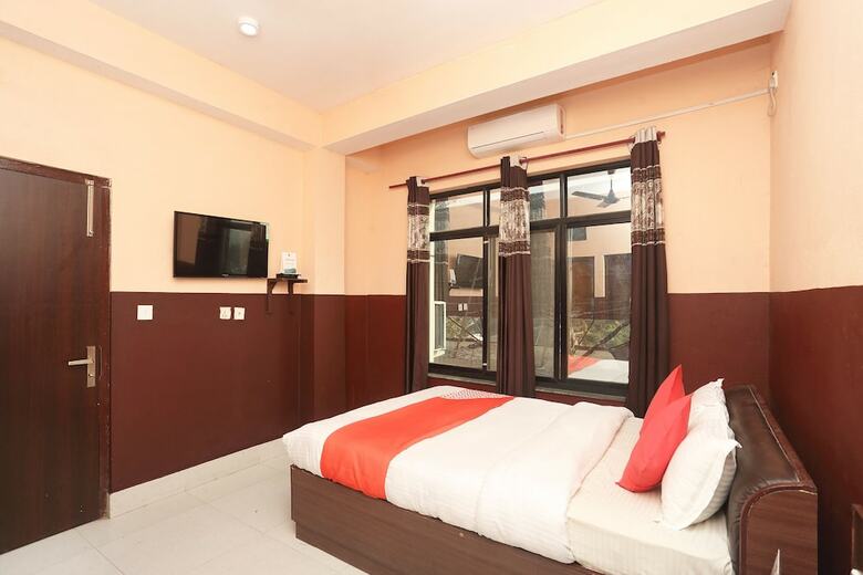 Oyo 692 Hotel Mansarovar