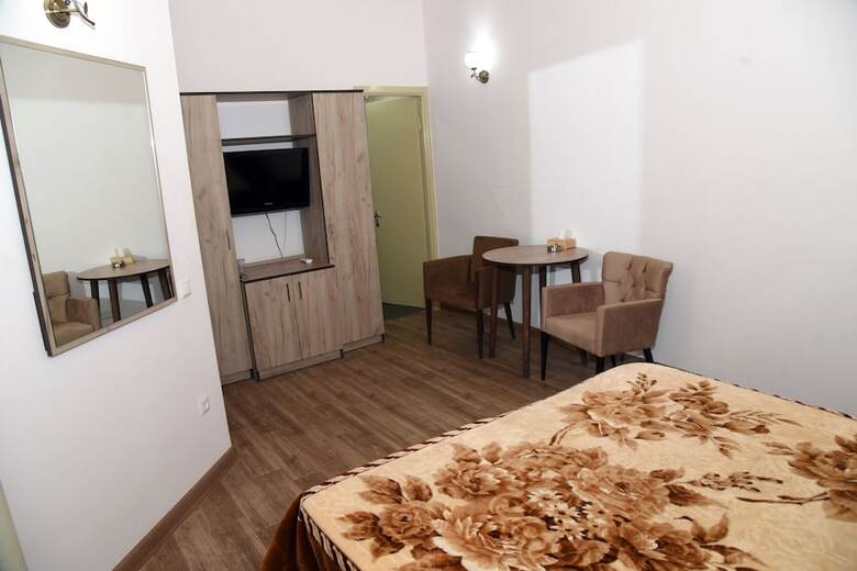 Armenian Village Park Hotel