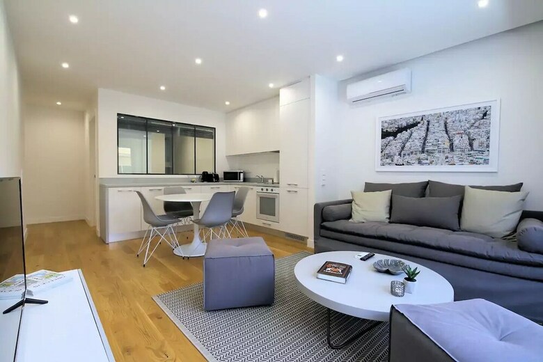 Apartamentos Trikoupi Residence By Panta Neos