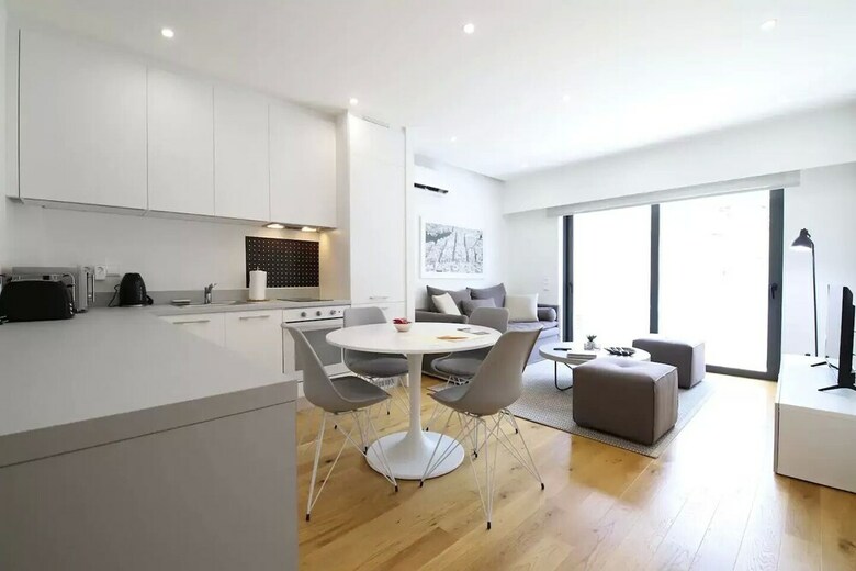 Apartamentos Trikoupi Residence By Panta Neos