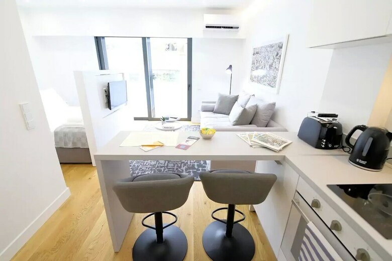 Apartamentos Trikoupi Residence By Panta Neos
