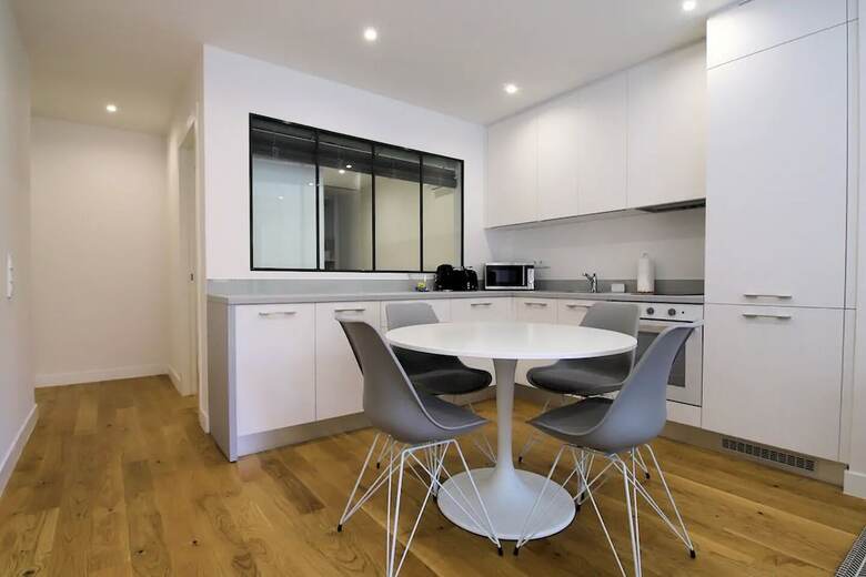 Apartamentos Trikoupi Residence By Panta Neos
