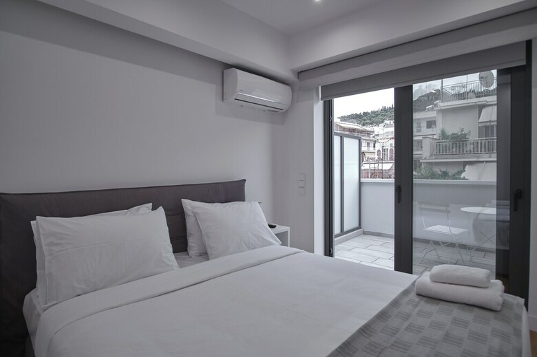 Apartamentos Trikoupi Residence By Panta Neos