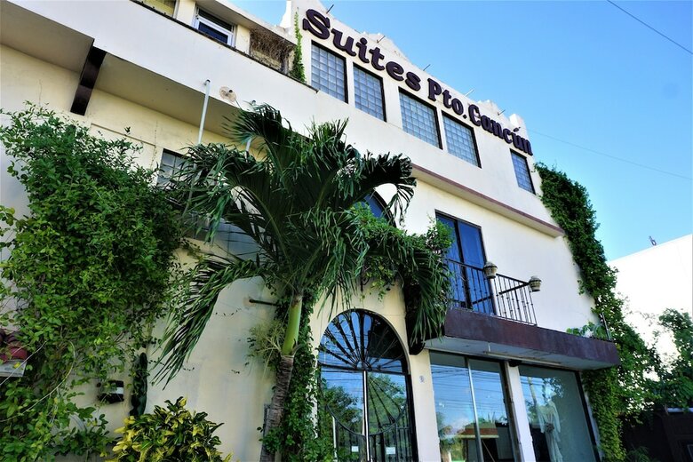 Hotel Suites Puerto Cancun