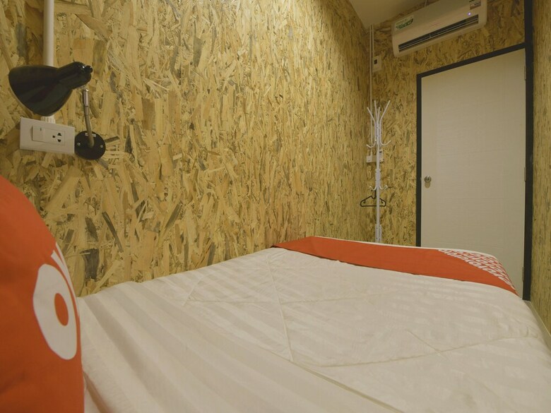 Hotel Oyo Baan Wararin Hostel