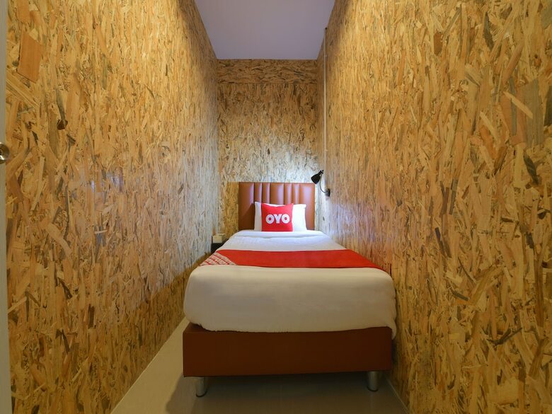 Hotel Oyo Baan Wararin Hostel