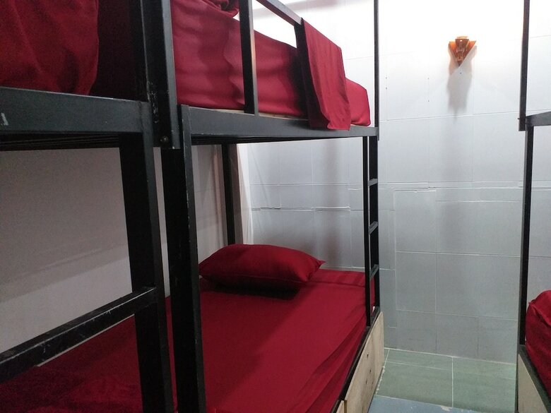 Hostal Karan Homestay - Hostel