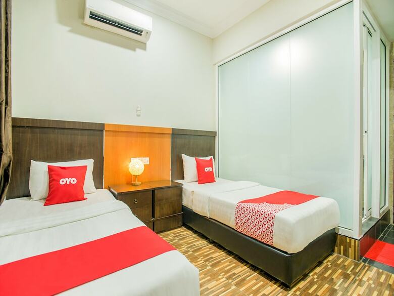 Hotel Oyo 89712 Grand Inn