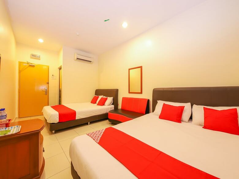 Oyo 89714 Doris Hotel