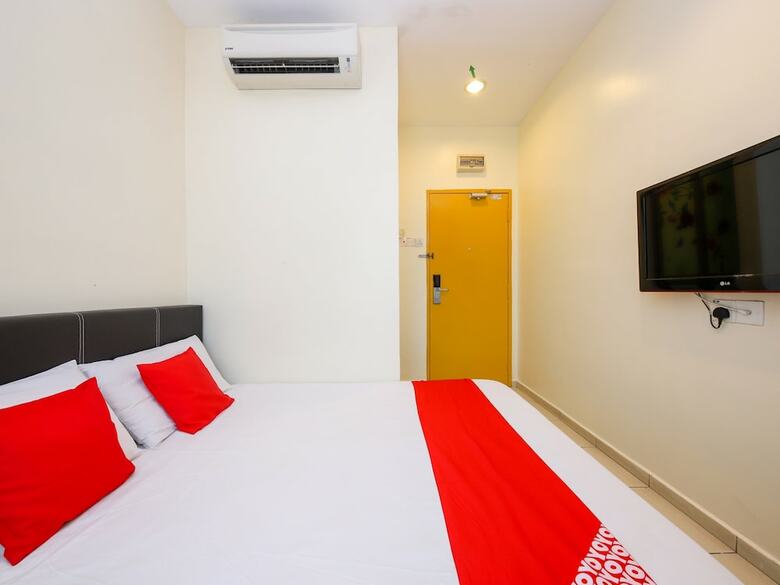 Oyo 89714 Doris Hotel