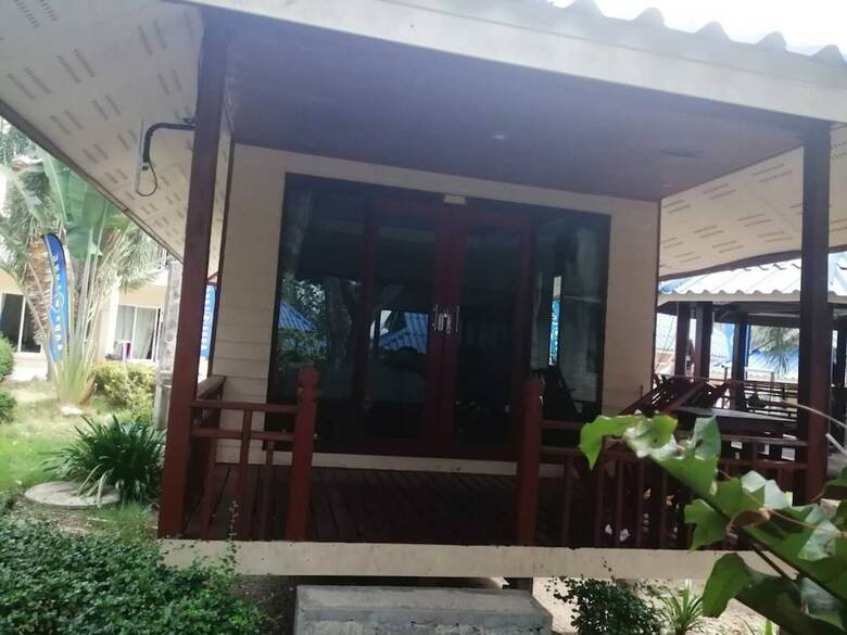 Apartamento Pranee Bungalow