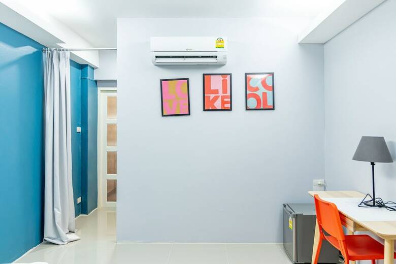 Your Place Hotel
