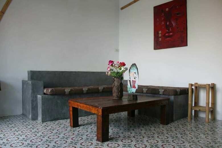 Hotel Sairee View Resort