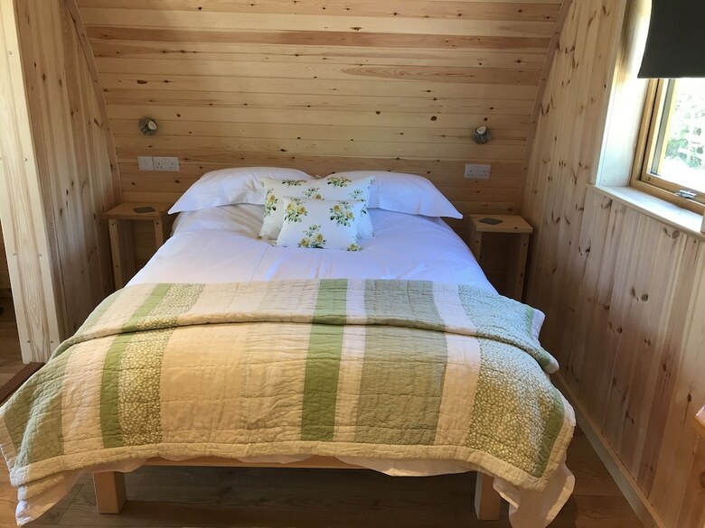 Cabana Orchard Glamping - Apartment Pod - Blossom