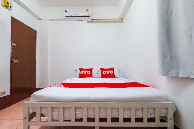 Hotel Oyo 558 Green Room Bangkapi