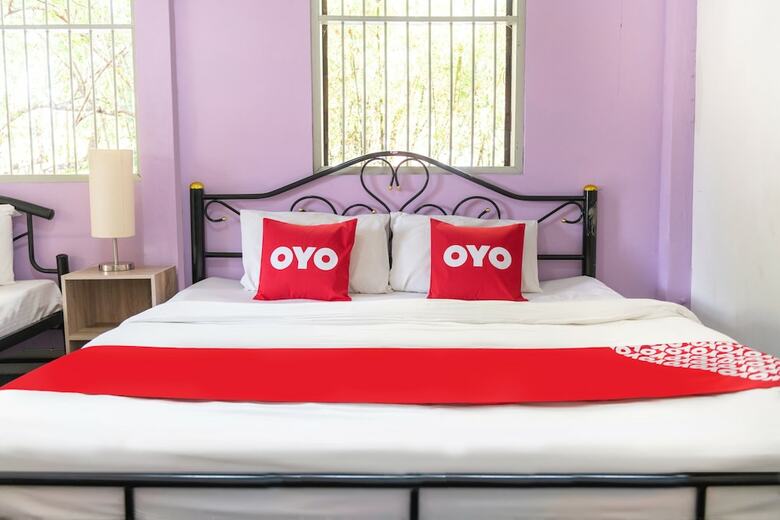 Hostal Oyo Old Town Boutique Hostel