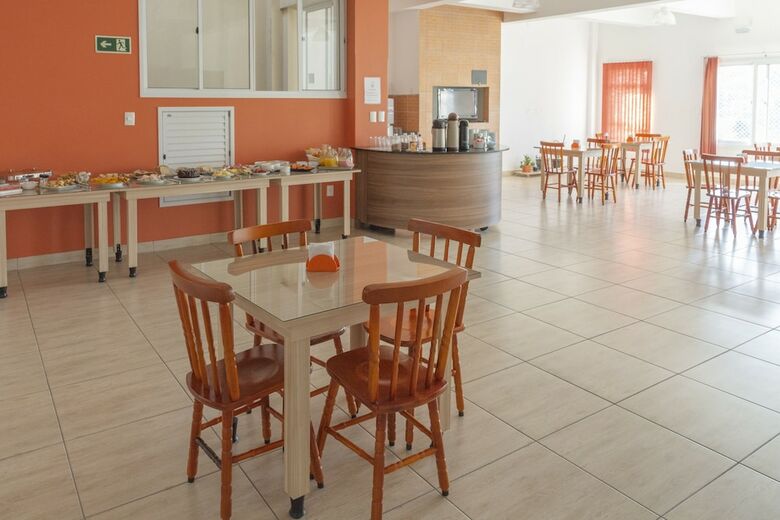 Oyo Hotel Cangu�u