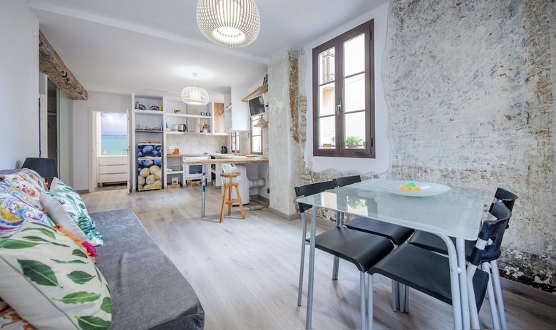 Vintage Apartment Th121