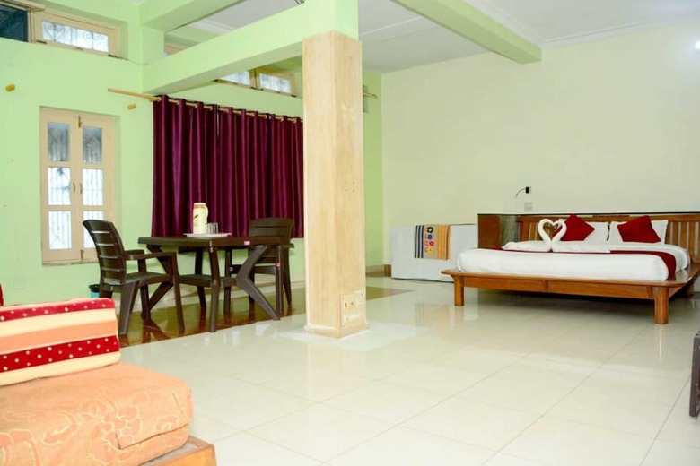 Hotel Ganesh Lok