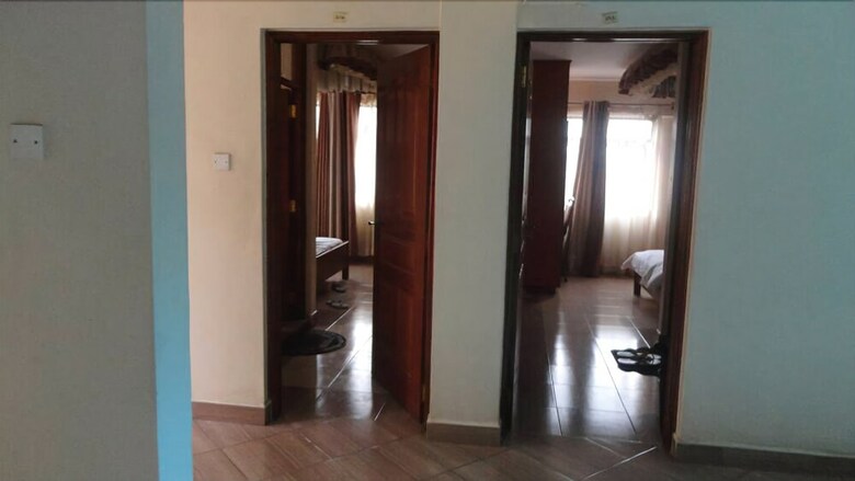 Ngara Riverside Hotel