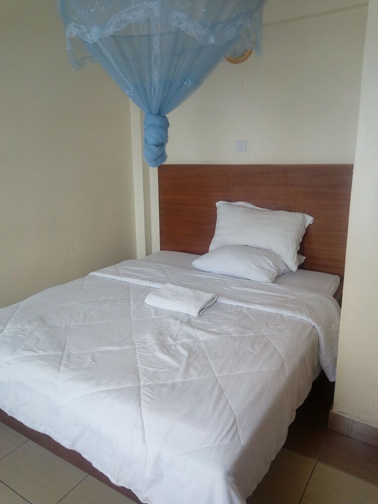 Ngara Riverside Hotel