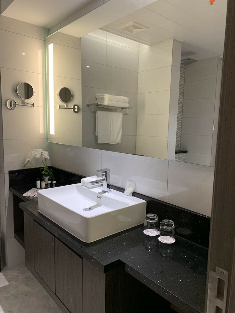 Capitol Hill Hotel And Suites