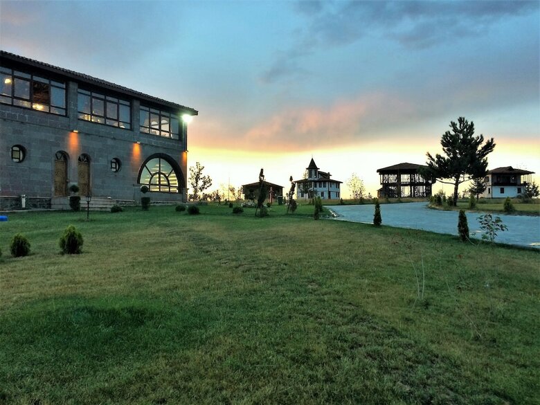 Hotel Serife Baci Ogretmenevi Doga Kultur Koyu