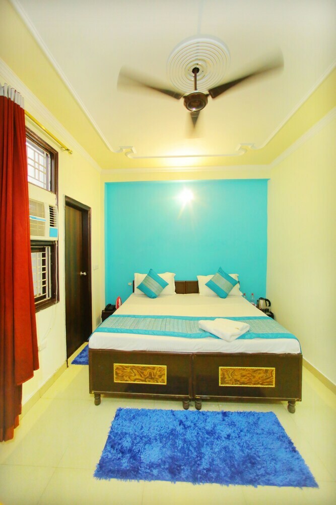 Hotel Adb Rooms Arrival Inn