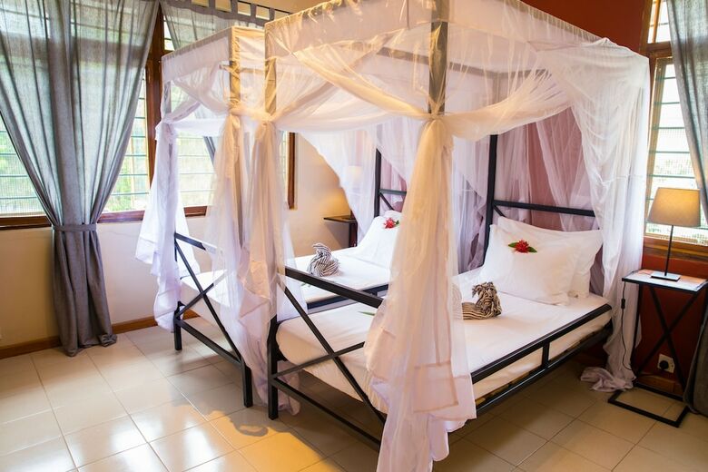 Hotel My Place At Samantar