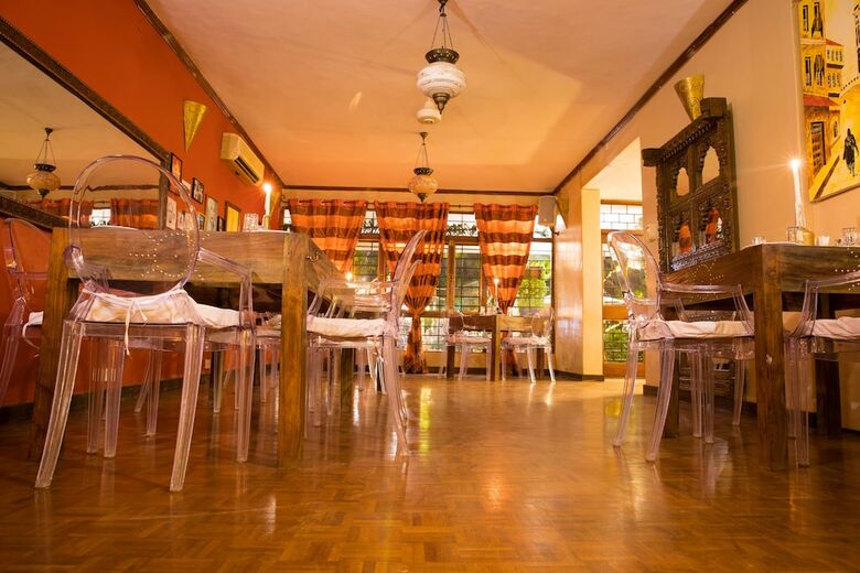 Hotel My Place At Samantar