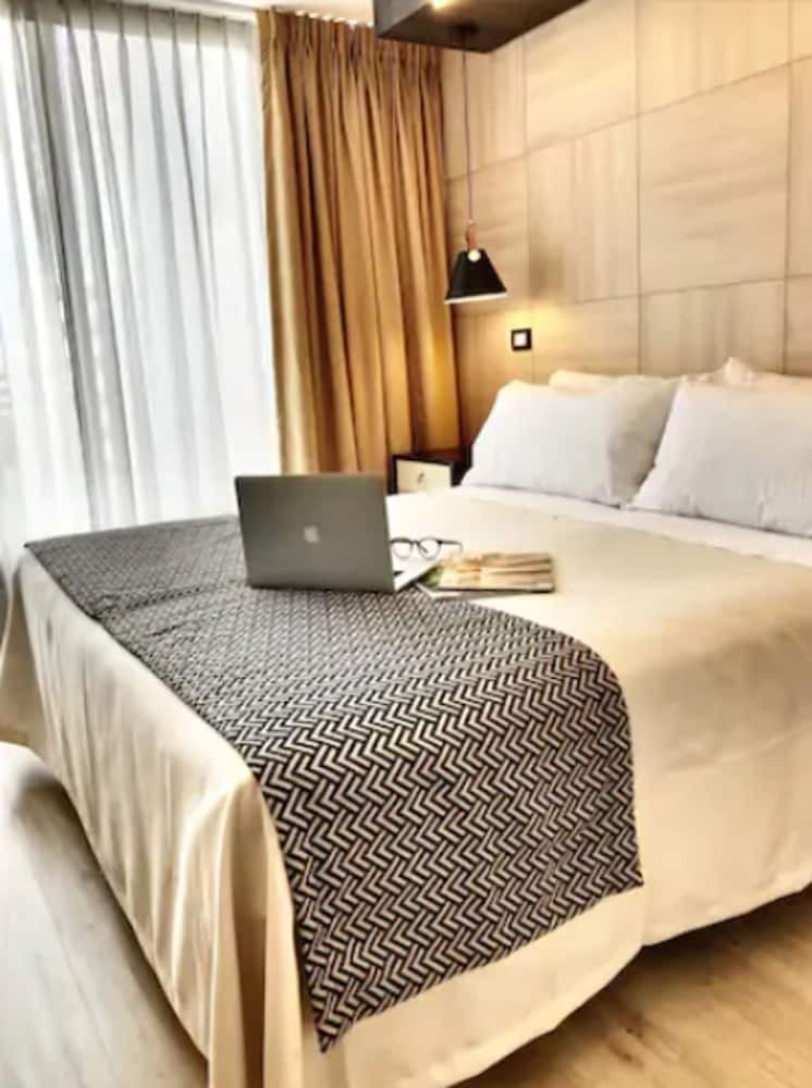 Aparthotel Rq Express Costanera