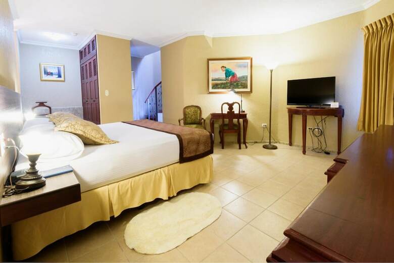 Copantl Hotel & Convention Center