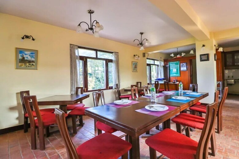 Hotel Oyo 680 Greater Himalayan Resort