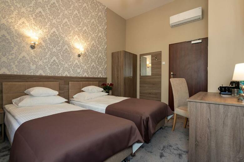 Hotel Maximum