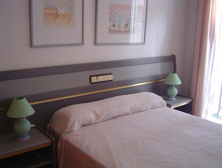 Apartamentos Ap Costas Edison 2 Dormitorios