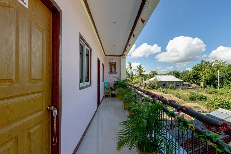 Hotel Arjaymay Apartelle